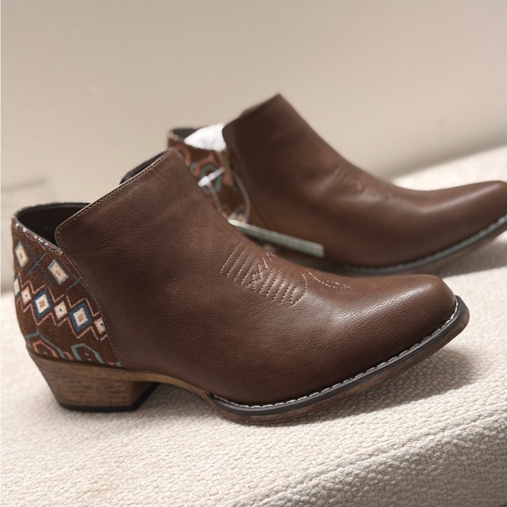 Roper Brown Ankle Boots with Geometric Heel